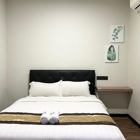 Malacca Gill Garden Boutique Hotel חדר תמונה
